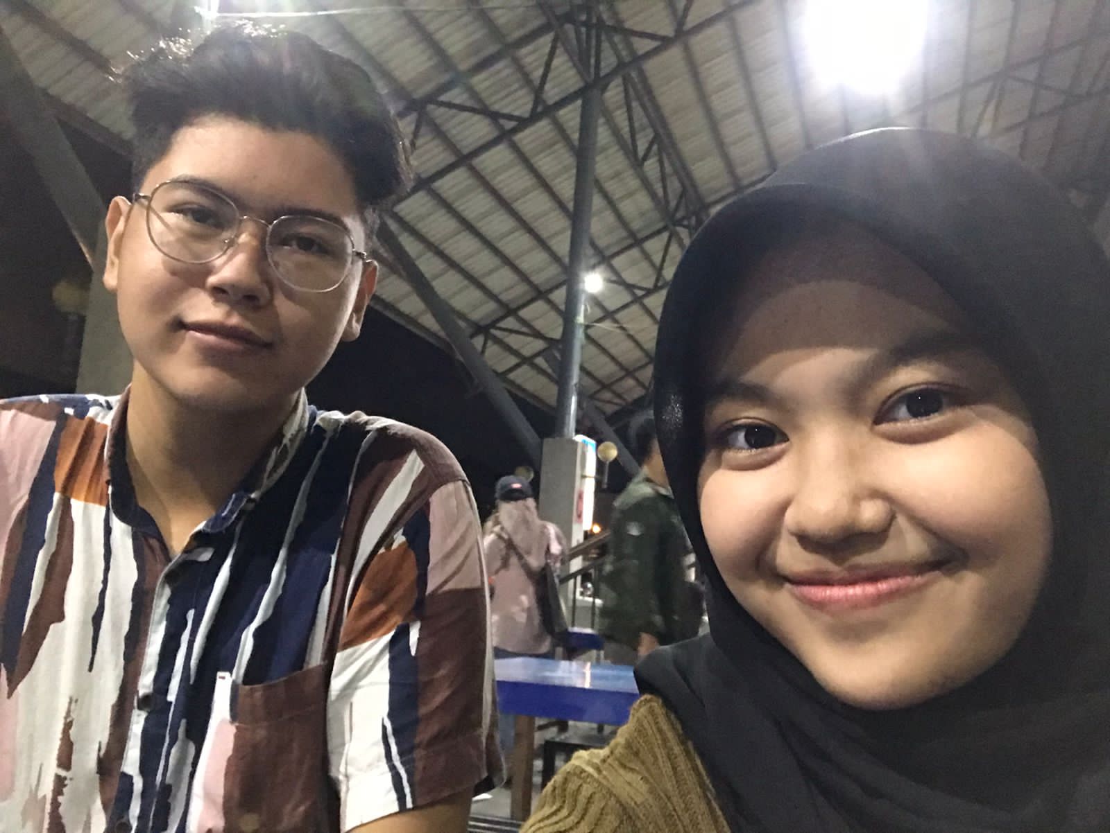 foto bareng pertama kali, 8 oktober 2022